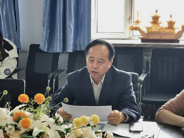 图示, 示意图

中度可信度描述已自动生成